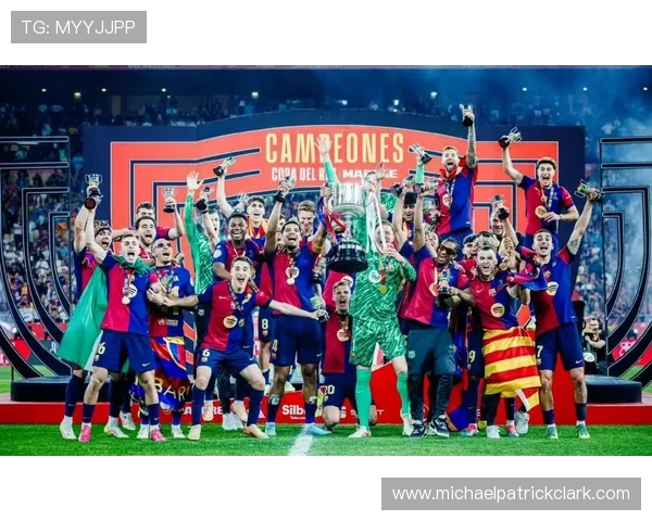 西甲球队在国王杯中的夺冠形势与近期表现分析