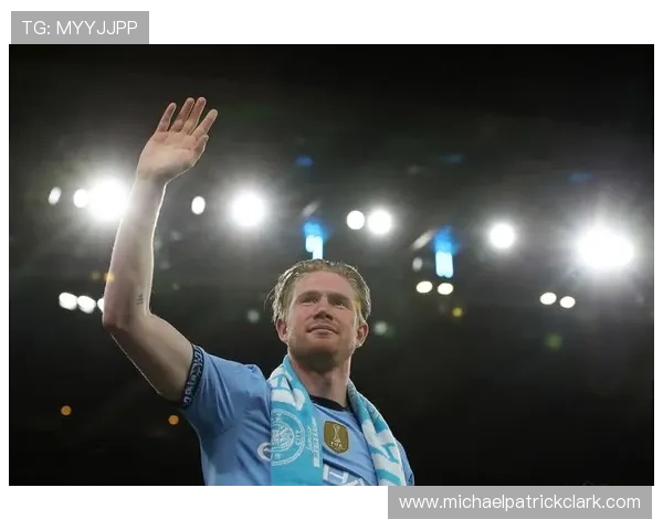 凯恩与萨拉赫的金靴之争:进攻方式与体系贡献度对比 凯恩与萨拉赫的金靴之争:进攻方式与体系贡献度对比