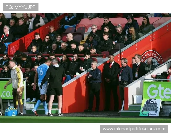 曼城阵容豪华,但结构失衡问题藏不住了? 曼城阵容豪华,但结构失衡问题藏不住了?